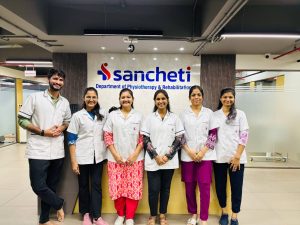 Excellent Patient Care at Sancheti Hosptial Pune by Dr. Deepika Diwakar for Real Life Heroes award by Motivational Speaker in India - Anand Munshi - 1