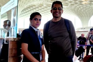 Out Standing Customer Service by Sadhana Pal at Indigo to Motivational Speaker Anand Munshi
