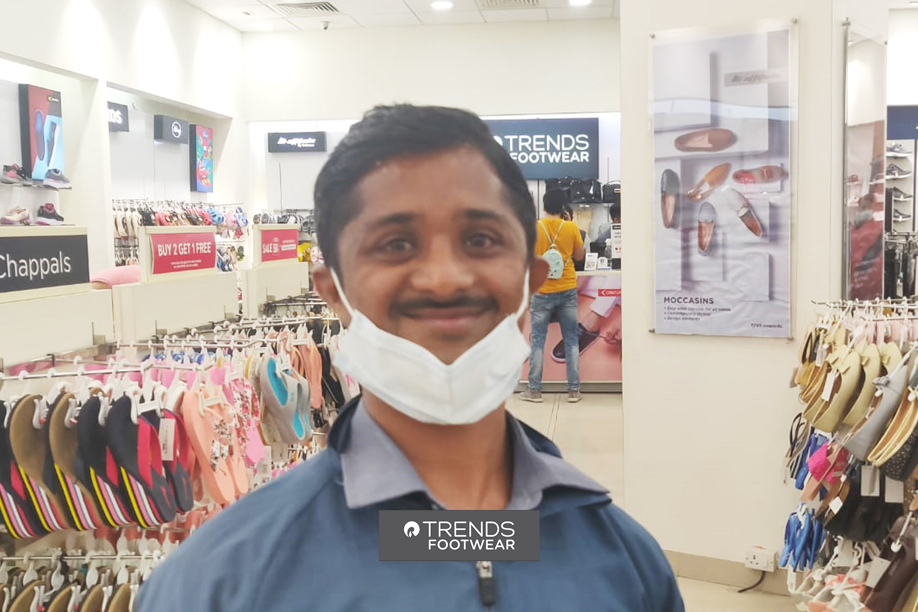 Mr. Shatrughan Shah is a true Champion of Customer Service at Reliance Trends Footwear Pune