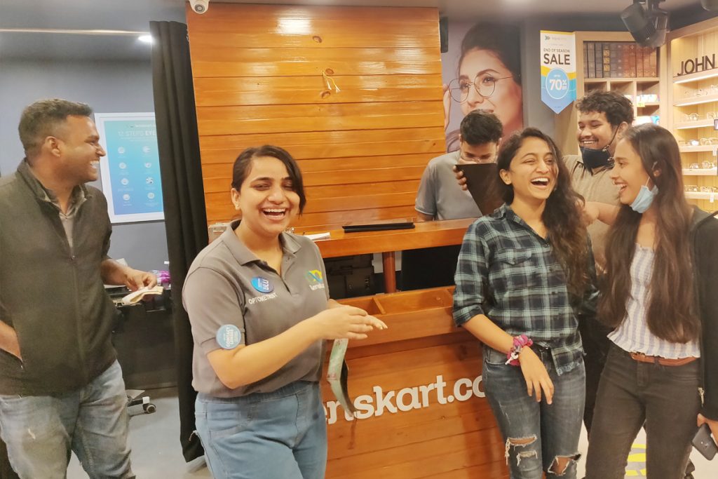 Santoshi 2 - Lenskart - Wakad _ Real Life Hero