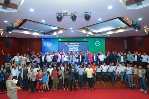 Team Leadership Coaching Retreat by Executive Presence & Storytelling Coach Anand Munshi